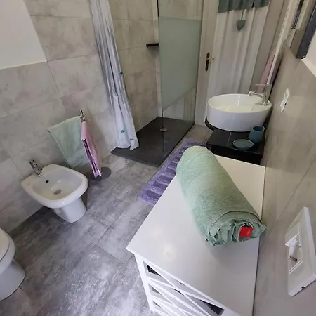 Vakantiehuis La Terrazza Sugli Ulivi *