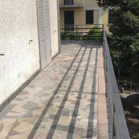 La Terrazza Sugli Ulivi Nyaraló Toscolano Maderno